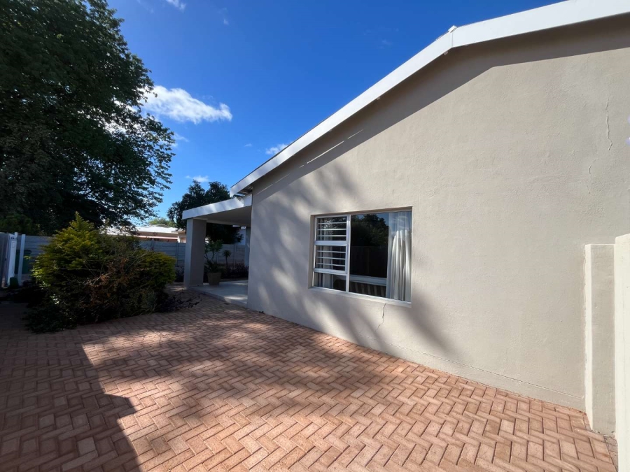 3 Bedroom Property for Sale in Oosterville Northern Cape